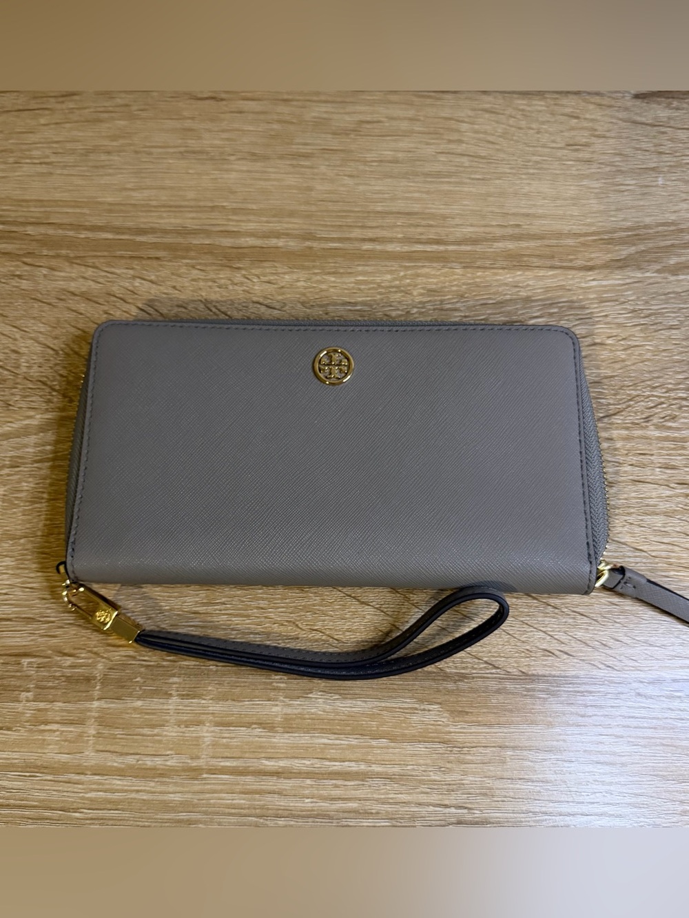 Tory Burch Robinson Zip Continental Wallet Wristlet Grey Heron Gold Hardware